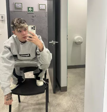 Supreme Grey & Black Box Logo Sweatshirt worn by Lucho SSJ on the Instagram account @luchossj