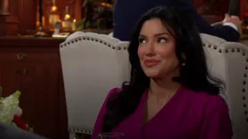 Vestido negro Halo Emberly en Berry Plum usado por Audra Charles (Zuleyka Silver) como se vio en The Young and the Restless el 16 de julio de 2024