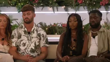Camisa de alcachofa Jacquemus Simon usada por Ciaran Davies como se ve en Love Island (T11E47)
