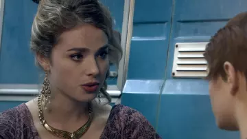 Skins TV series wardrobe: Mini McGuinness (Freya Mavor) is wearing Monet Gold-Tone Necklace in season 5, episode 8