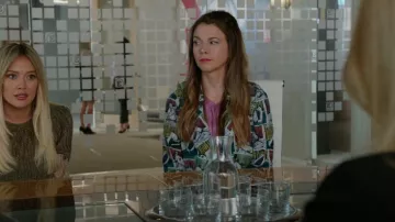 Burberry Reclining Figures Printed Silk Trench Coat worn by Liza Miller (Sutton Foster) as seen in Younger (S04E01)