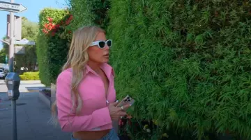 Celine Monochroms 05 Lunettes de soleil portées par Tracy Tutor comme on le voit dans Million Dollar Listing Los Angeles (S15E03)