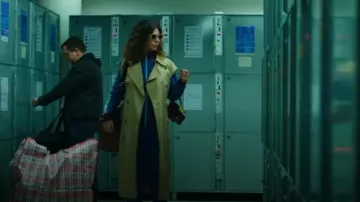Valentino Garavani Locò Small Leather Shoulder Bag worn by Carmen (Maribel Verdú) as seen in Elite (S08E03)