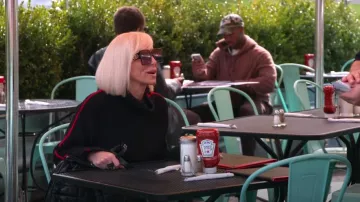 Dior 30Montaigne SU usado por Margaret Josephs como se ve en The Real Housewives of New Jersey (T14E12)