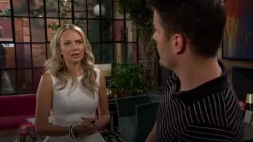 Robe Kasia Halo noire en porcelaine portée par Abby Newman (Melissa Ordway) comme on le voit dans Les Feux de l’Amour le 26 juillet 2024