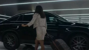 Delsey Chatelet Air 2.0 76cm Large Luggage - Chocolate used by Gala (Eva Longoria) as seen in Land of Women (S01E01)