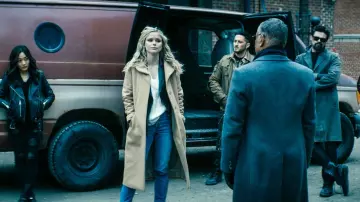 Get the looks from The Boys: Starlight (Erin Moriarty) is wearing Wool Camel Trench Coat in season 4, episode 5 of the TV series