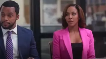 Zara Women's Black Crop-Top worn by Andrea 'Andi' Barnes (KJ Smith) as seen in Tyler Perry's Sistas (S07E19)