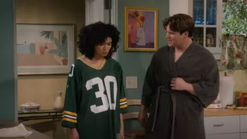 Green bay Packers NFL jersey worn by Nikki (Sam Morelos) as seen in That '90s Show (S02E06)
