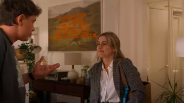 David Lawrence Kyre Check Blazer In Grey Multi worn by Olympia 'Oly' Chalmers-Davis (Nathalie Morris) as seen in Bump (S04E04)