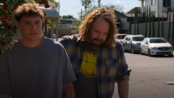 Rip Curl Count Flannel Shirt worn by Dom Chalmers (Angus Sampson) as seen in Bump (S04E04)