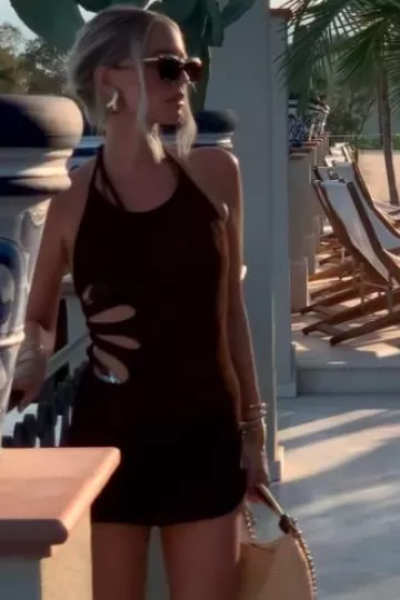 Selia Richwood Lily Beach Dress worn by  Leonie Hanne on her Instagram Story on August 6, 2024