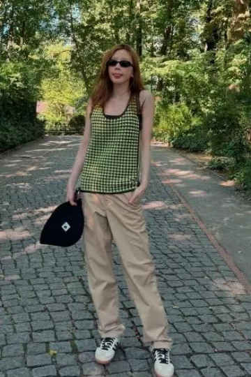 Carhartt Wip Ashley Cotton Bucket Hat worn by  Taeyeon in Germany on August 6, 2024