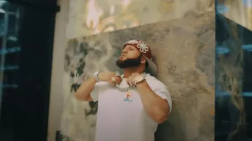 Louis Vuitton White Americas Cup LV Striped T Shirt worn by El Alfa in El Alfa "El Jefe" - No Nos Parecemos (Video Oficial)