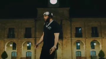 Louis Vuitton Black Embellished Americas Cup T Shirt worn by El Alfa in El Alfa "El Jefe" - No Nos Parecemos (Video Oficial)