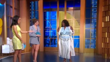 Mini-jupe embellie Simkhai Larissa portée par Kenzie Welch comme on le voit dans Good Morning America le 7 août 2024