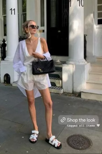 Van Cleef & Arpels Vintage Alhambra Bracelet worn by Leonie Hanne on her Instagram Story on August 12, 2024