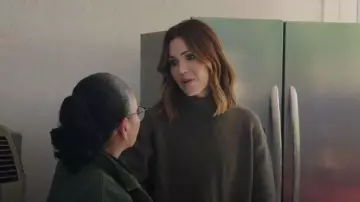 Nili Lotan Omaria Wool Turtleneck Sweater worn by Mandy Moore as seen in Celebrity IOU (S08E01)