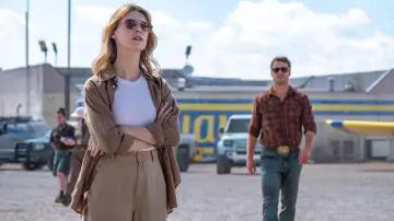 Twisters Movie Outfits: Daisy Edgar-Jones is wearing Aviator Sunglasses to play Kate