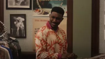T-shirt imprimé à manches longues Acne Studios porté par Jazz (Jordan L. Jones) comme on le voit dans Bel-Air (S03E02)