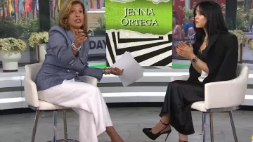 Zapatos de tacón destalonados Le Silla Uma usados por Jenna Ortega como se ve en Today el 19 de agosto de 2024