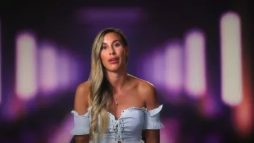 Pretty Little Thing White Bardot Lace Up Denim Crop Top worn by Catherine Richards as seen in Love Is Blind: UK (S01E01)