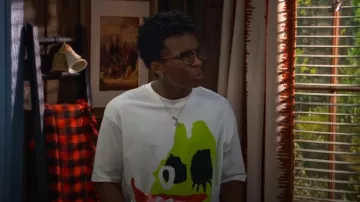 T-shirt Levi’s® Skateboarding Boxy Graphic porté par Noah Lambert (Israel Johnson) tel qu’on le voit dans BUNK’D : Learning the Ropes (S07E16)