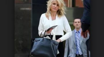 The black bag, Yves Saint Laurent and Cameron Diaz in the Triple alliance