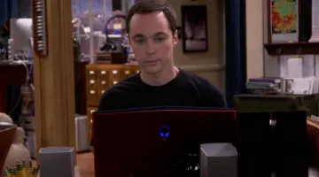 The portable computer alien to Sheldon Cooper ( Jim Parsons ) in The Big Bang Theory