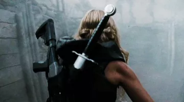 L'authentique épée de Sweet Pea (Abbie Cornish) dans Sucker Punch