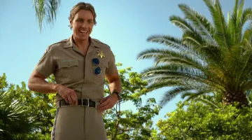 Sunglasses Ray-Ban of Jon Baker (Dax Shepard) in CHIPs