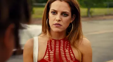 Top sexy de Krystal (Riley Keough) dans American Honey