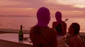 The white piano of James Franco in Spring Breakers
