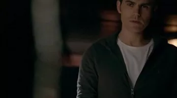 zipped jacket Joggers Stefan Salvatore ( Paul Wesley ) in The Vampire Diaries