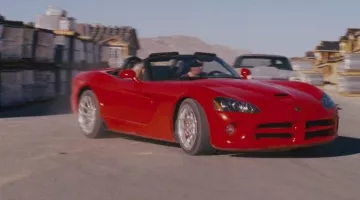 La Dodge Viper de Bryan (Zachery Ty Bryan) dans Fast and Furious : Tokyo Drift