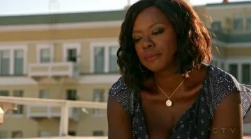 Robe d'Annalise Keating (Viola Davis) dans How to Get Away with Murder