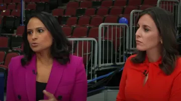 Zara Menswear Style Blazer worn by Kristen Welker as seen in Today on August 23, 2024