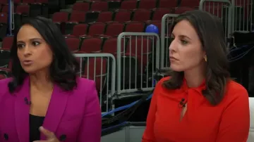 Donna Morgan Stretch Crepe 3/4 Sleeve Twisted Neckline Sheath Dress worn by Hallie Jackson as seen in Today on  August 23, 2024