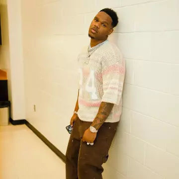 Nahmias Pastel Stripe #24 Knit Jersey porté par Fridayy sur le compte Instagram @fridayy