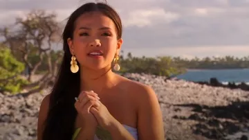 Parravi Triple Disc Gold Earrings worn by Jenn Tran as seen in The Bachelorette (S21E08)