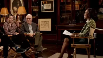 Giambattista Valli Printed Crop Jacket worn by Deborah Roberts as seen in Good Morning America on August 26, 2024