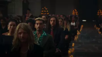 Loewe Paula's Ibiza Sunglasses worn by Dionysus (Nabhaan Rizwan) as seen in KAOS (S01E01)