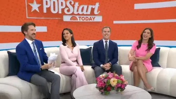 Reiss Sienna Polo Shirt in Blush worn by Laura Jarrett as seen in Today on September 2, 2024