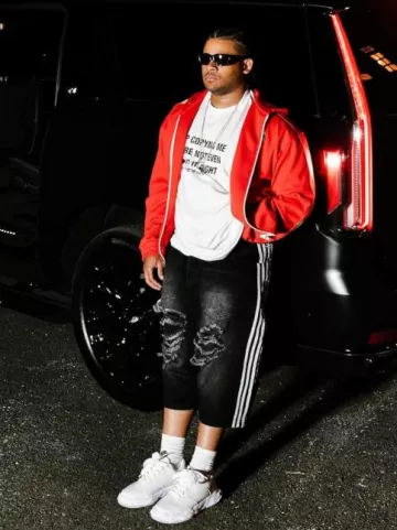 Vetements White Stop Copying Me T Shirt UE54TR340W porté par Fanum sur le compte Instagram @elfanum