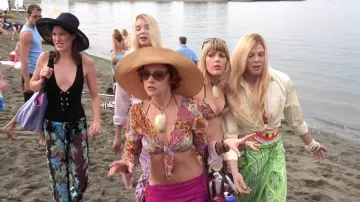 California Waves Traje de baño de una pieza con cordones y cordones acanalado usado por Lisa (Jennifer Carpenter) en la película White Chicks