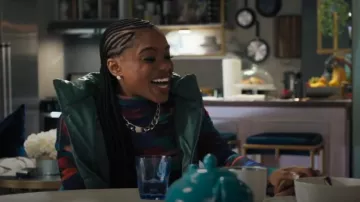 Fashion Nova Puffer Vest worn by Windy Johnson (Nijah Brenea) as seen in Kold x Windy (S02E04)