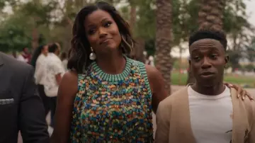 Ulla Johnson Novalie Haut sans manches en tricot à paillettes porté par Vivian Banks (Cassandra Freeman) comme on le voit dans Bel-Air (S03E10)