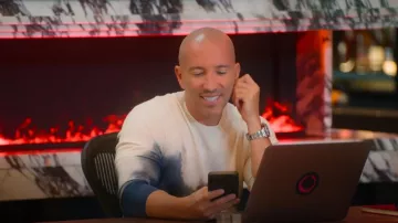 Suéter de manga larga de lana con estampado de cielo de Alexander Mcqueen usado por Jason Oppenheim como se ve en Selling Sunset (S08E03)