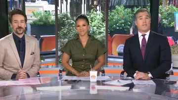 Robe-chemise midi en coton mélangé Lela Rose en olive portée par Laura Jarrett comme on le voit dans Today with Hoda & Jenna le 9 septembre 2024