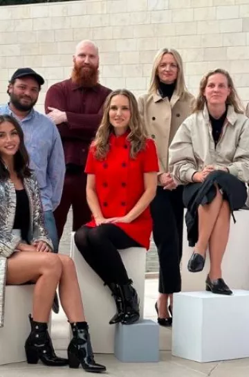 Bottine à talons Dior D-Idole portée par Natalie Portman au Prix Lvmh le 10 septembre 2024